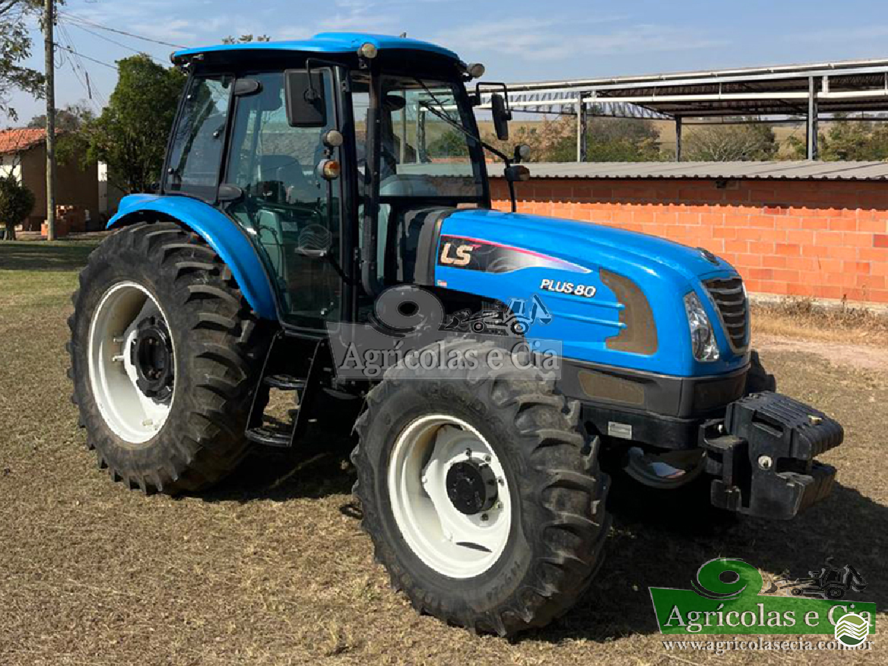 TRATOR LS TRACTOR LS PLUS 80 Tração 4x4 Agricolas e Cia RIO DAS PEDRAS SÃO PAULO SP